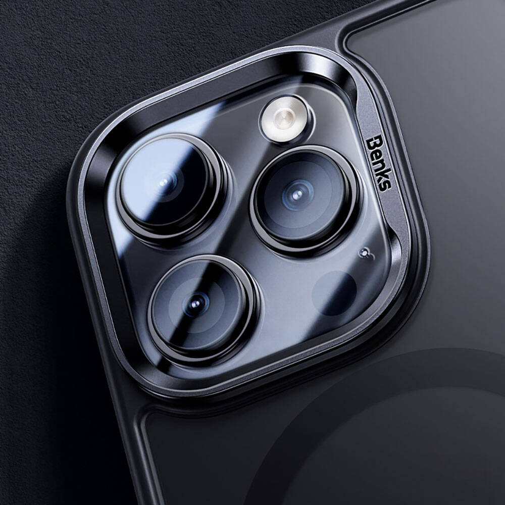 Apple iPhone 15 Kılıf M-safe Şarj Özellikli Benks Mist Protective Kapak