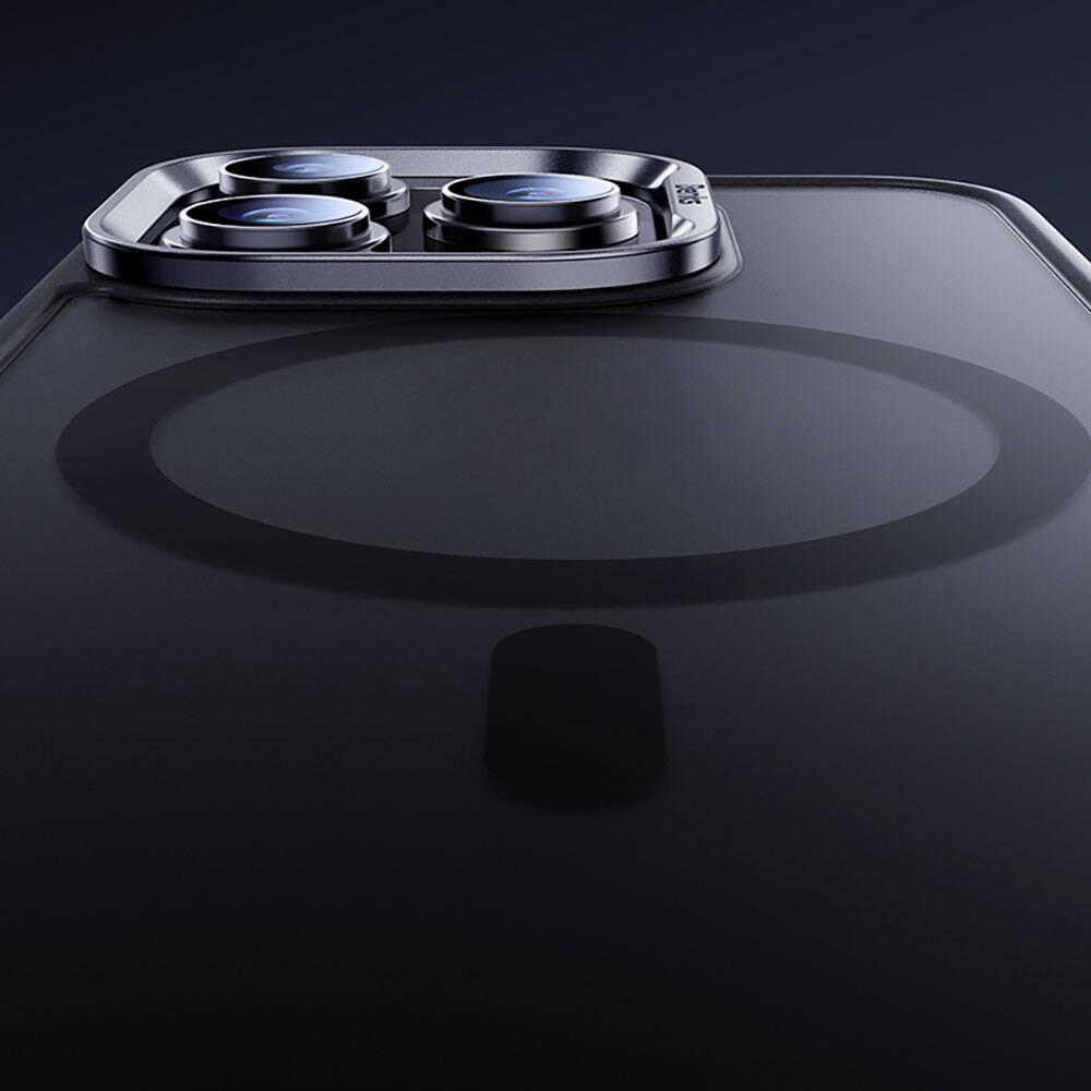 Apple iPhone 15 Kılıf M-safe Şarj Özellikli Benks Mist Protective Kapak