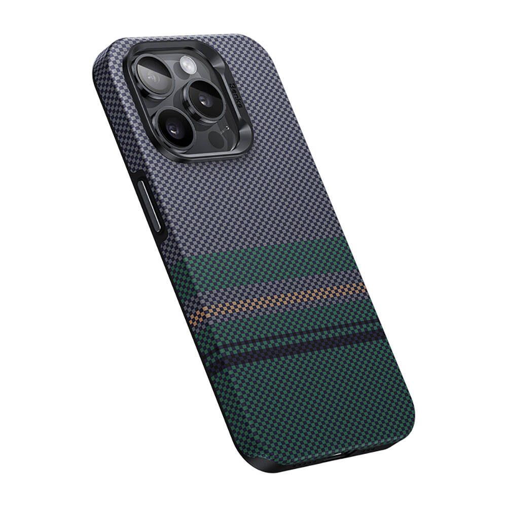 Apple iPhone 15 Pro Kılıf M-safe Şarj Özellikli Karbon Fiber Tasarımlı Benks Aurora ArmorPro Kevlar Kapak - Görsel 3