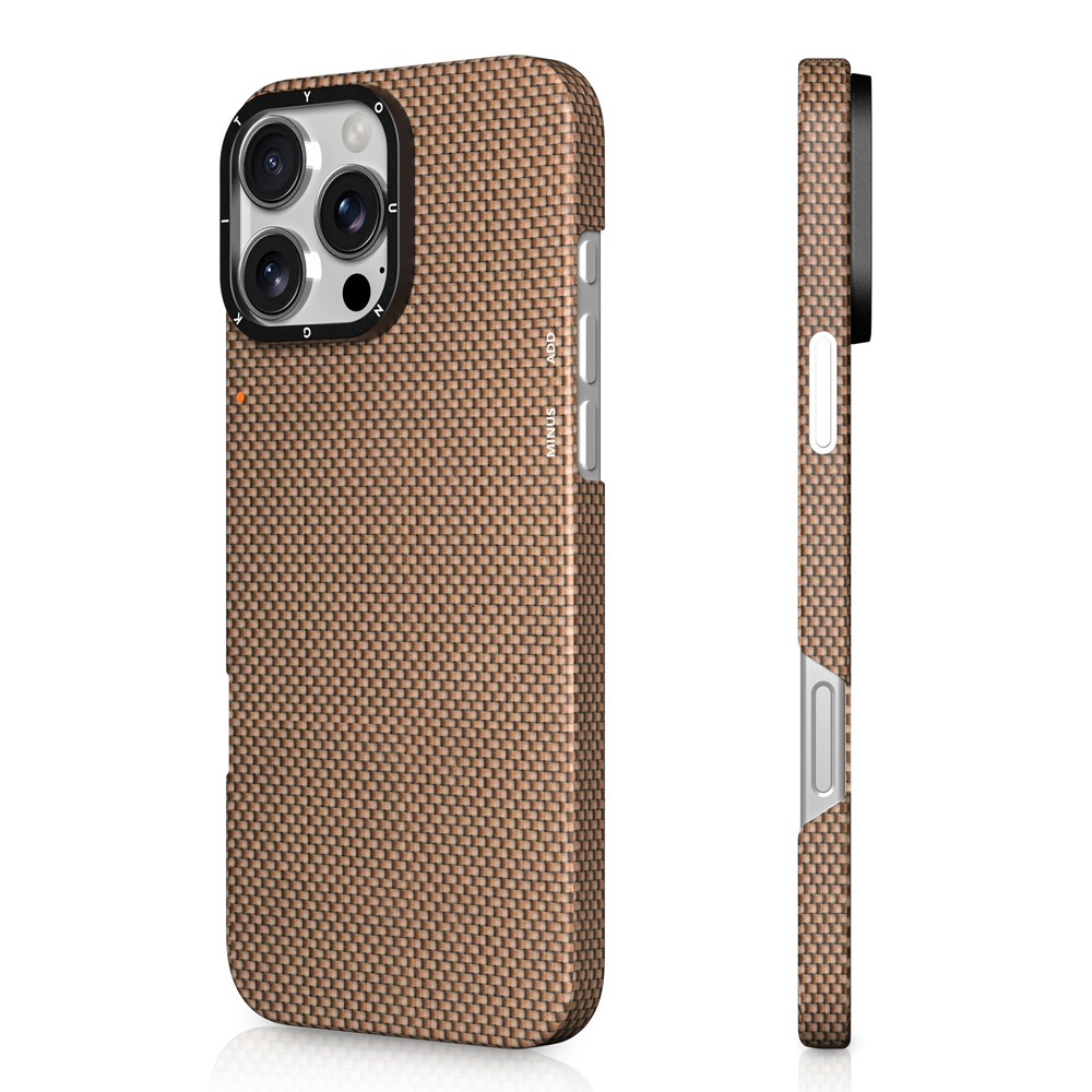 Apple iPhone 16 Pro Kılıf M-safe Şarj Özellikli Aramid Fiber Youngkit 1500D Kevlar Extreme Wing Titanyum-Gold Serisi Kapak - Görsel 3
