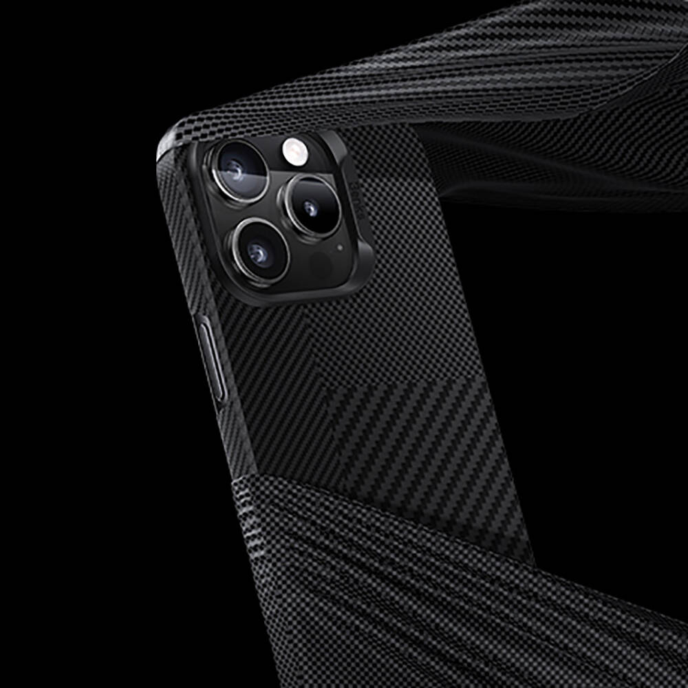 Apple iPhone 16 Pro Kılıf M-safe Şarj Özellikli Karbon Fiber Benks Montage ArmorAir Kevlar Kapak