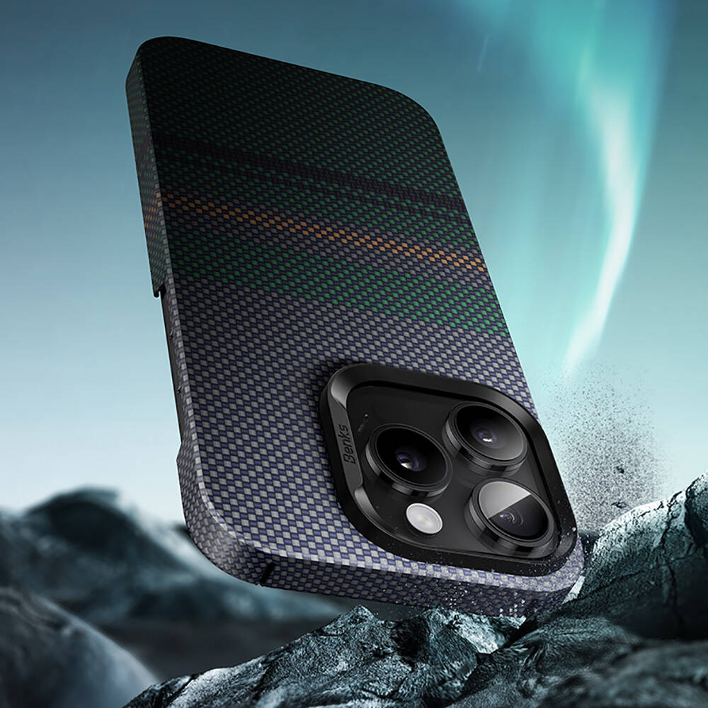 Apple iPhone 16 Pro Kılıf M-safe Şarj Özellikli Karbon Fiber Tasarımlı Benks Aurora ArmorAir Kevlar Kapak - Görsel 10