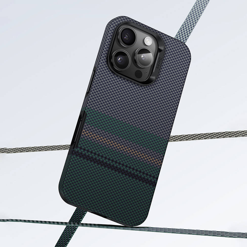Apple iPhone 16 Pro Kılıf M-safe Şarj Özellikli Karbon Fiber Tasarımlı Benks Aurora ArmorPro Kevlar Kapak