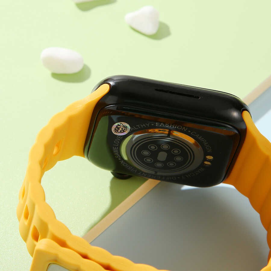 Apple Watch 7 41mm Zore KRD-73 Silikon Kordon - Görsel 5