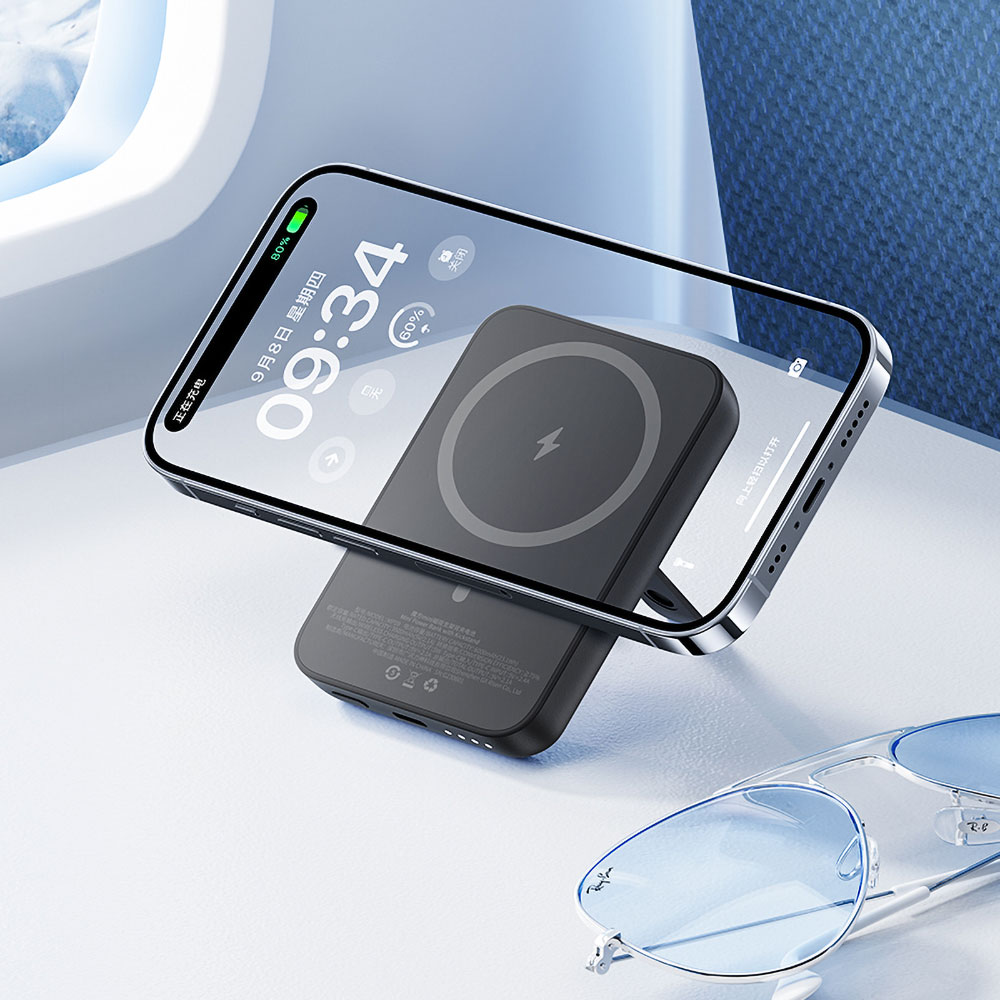 Benks MP09 M-safe Magnetik Standlı İnce Tasarımlı Powerbank 6000mAh - Görsel 3